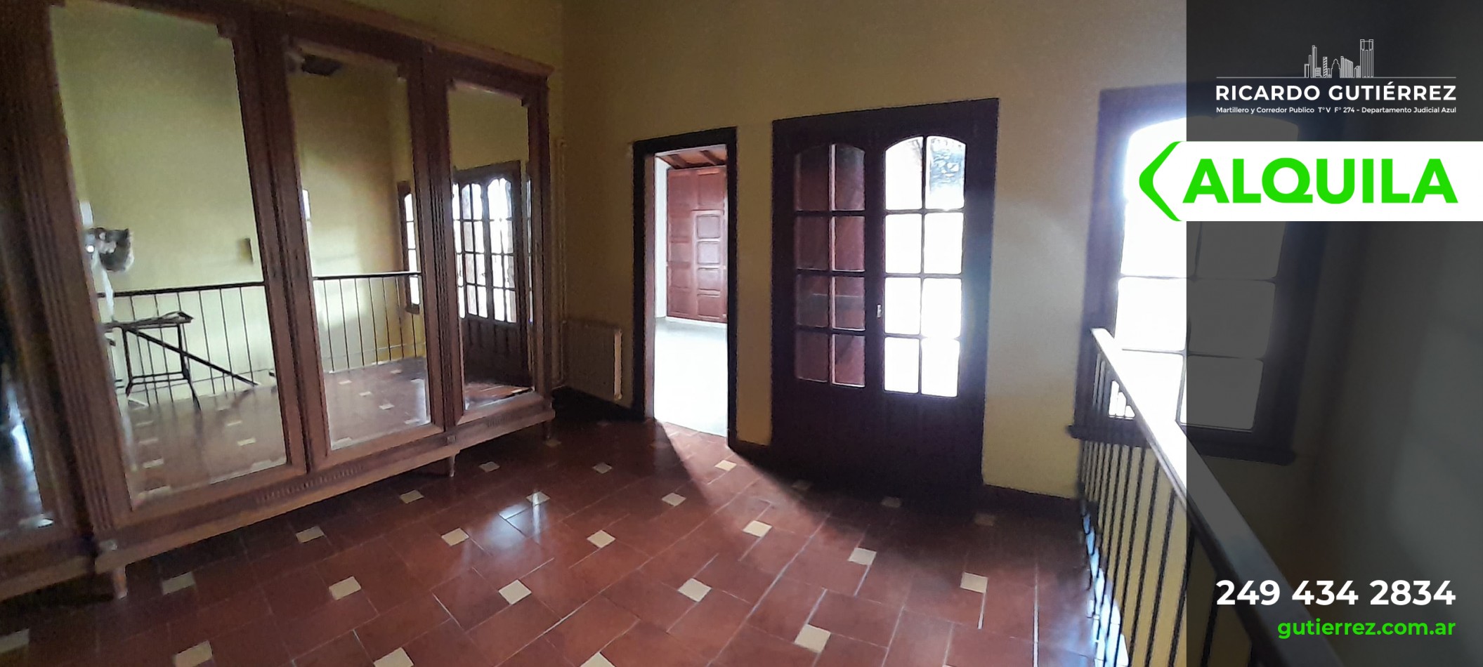 Hermoso Chalet en B° El Cerrito, doble frente