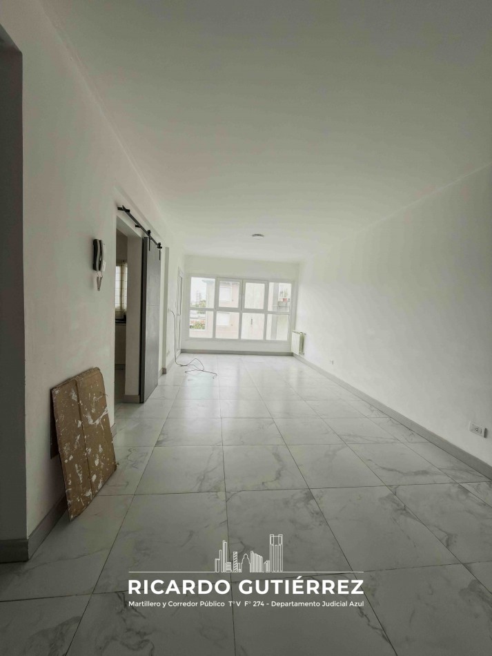 Amplio semipiso de 2 dormitorios en alquiler