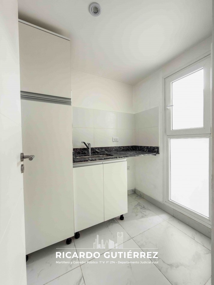 Amplio semipiso de 2 dormitorios en alquiler