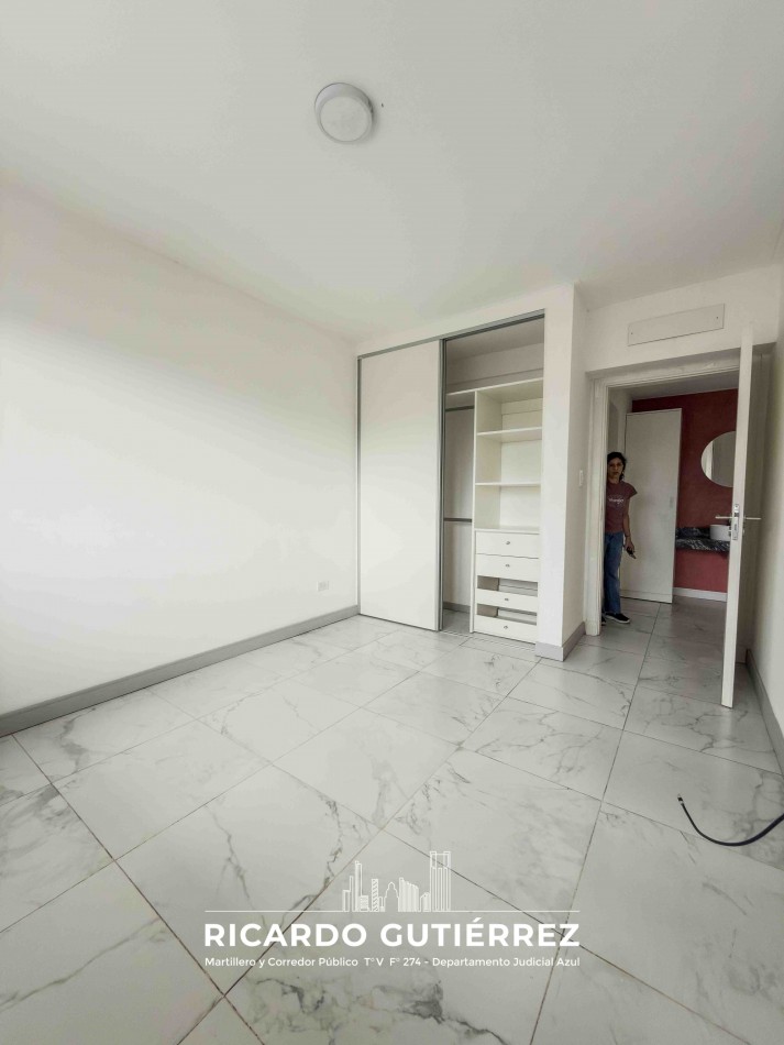 Amplio semipiso de 2 dormitorios en alquiler