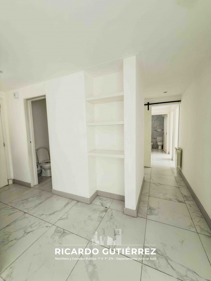 Amplio semipiso de 2 dormitorios en alquiler